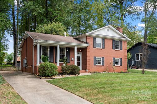 5819 Ruth Dr, Charlotte, NC, 28215-2233 | Card Image