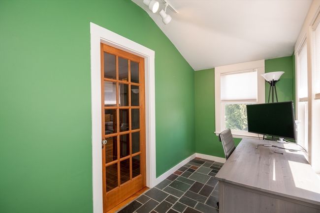 16 Dane St, House other with 3 bedrooms, 2 bathrooms and 3 parking in Peabody MA | Image 21