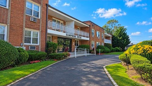 a-21-601 Chestnut, Hempstead, NY, 11516 | Card Image