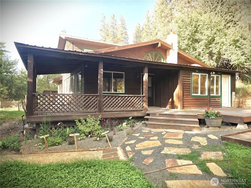 1612 Rickey Canyon Rd, Kettle Falls, WA, 99141-8603 | Card Image