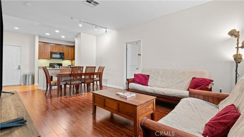 2123 Scholarship, Irvine, CA, 92612-5682 | Card Image
