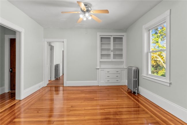Unit 2 Dining Room | Image 19