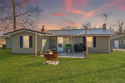 4931 Nw Caldwell Rd, Kidder, MO, 64649-8121 | Card Image