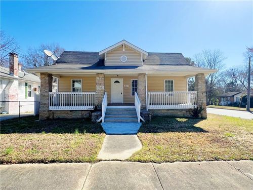 829 Dillard St, Greensboro, NC, 27403-3020 | Card Image