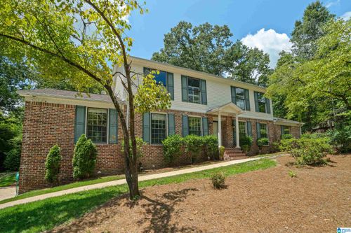 3553 Hampshire Dr, Mountain Brk, AL, 35223-2113 | Card Image