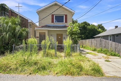7016 Colapissa Street, New Orleans, LA, 70125 | Card Image