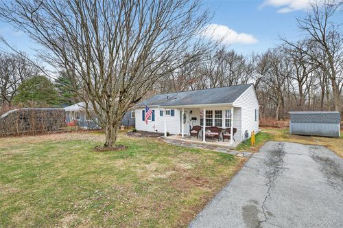 8 Van Wyck Dr, Poughkeepsie, NY, 12601-1536 | Card Image