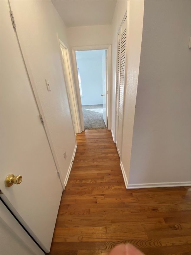 HALLWAY | Image 13