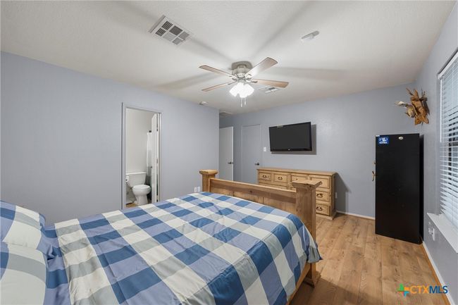 8510 Starview St, House other with 3 bedrooms, 2 bathrooms and null parking in Temple TX | Image 8