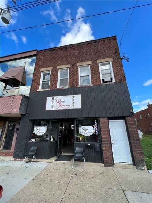 427 Saint Clair Ave, Clairton, PA, 15025-1432 | Card Image