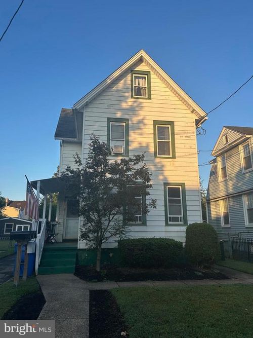 apt-b-126 Delaware Ave, Riverside, NJ, 08075-3519 | Card Image