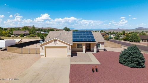 2320 W Via Venado, Chino Valley, AZ, 86323-8927 | Card Image