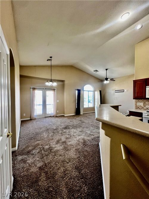 101-5515 Big Red Ct, Las Vegas, NV, 89122-2540 | Card Image