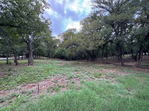 2150 Hollow Hills St, Fort Worth, TX, 76120-5304 | Card Image