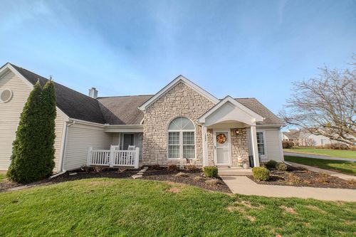 1242 Dunhurst St, Circleville, OH, 43113-1381 | Card Image