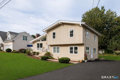 21 Fenbrook Rd, Old Saybrook, CT, 06475-2907 | Card Image