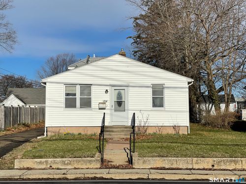 154 Hemingway Ave, East Haven, CT, 06512-3410 | Card Image