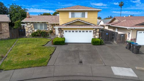 8003 Independence Ave, Stockton, CA, 95209-2739 | Card Image