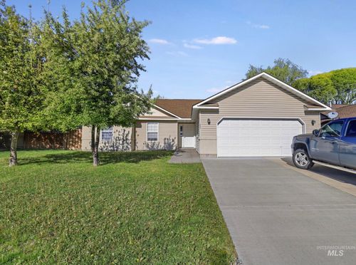 439 Meadowview Ln, Twin Falls, ID, 83301-6883 | Card Image