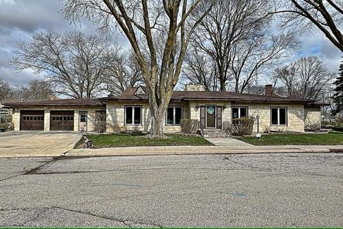 1132 Summit Ave, Fort Dodge, IA, 50501-2637 | Card Image