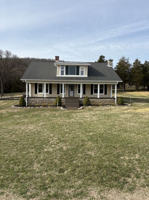 399 Poplar Bluff Rd E, Auburntown, TN, 37016-6040 | Card Image