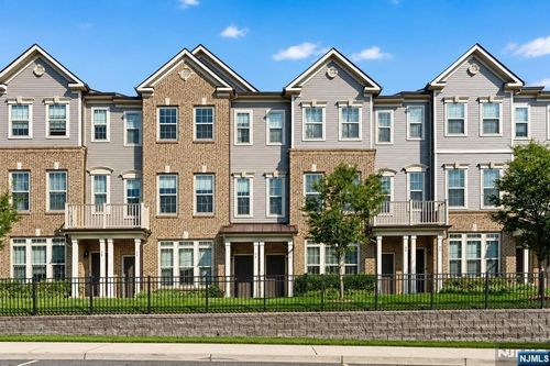 78 Leahy Drive, Wood Ridge, NJ, 07075 | Card Image