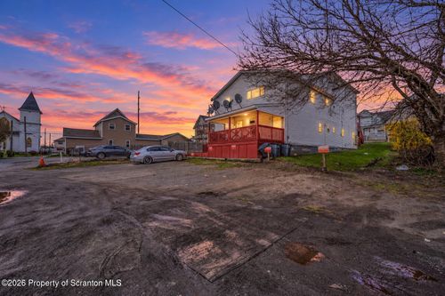1418 N Main Ave, Scranton, PA, 18508-1872 | Card Image