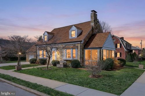 501 Hartman Ave, HANOVER, PA, 17331-3732 | Card Image