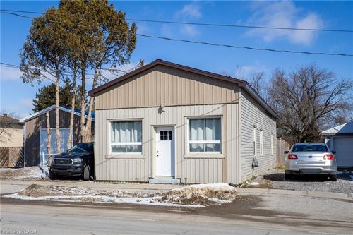 194 Townline St, Saint Williams, ON, N0E1P0 | Card Image