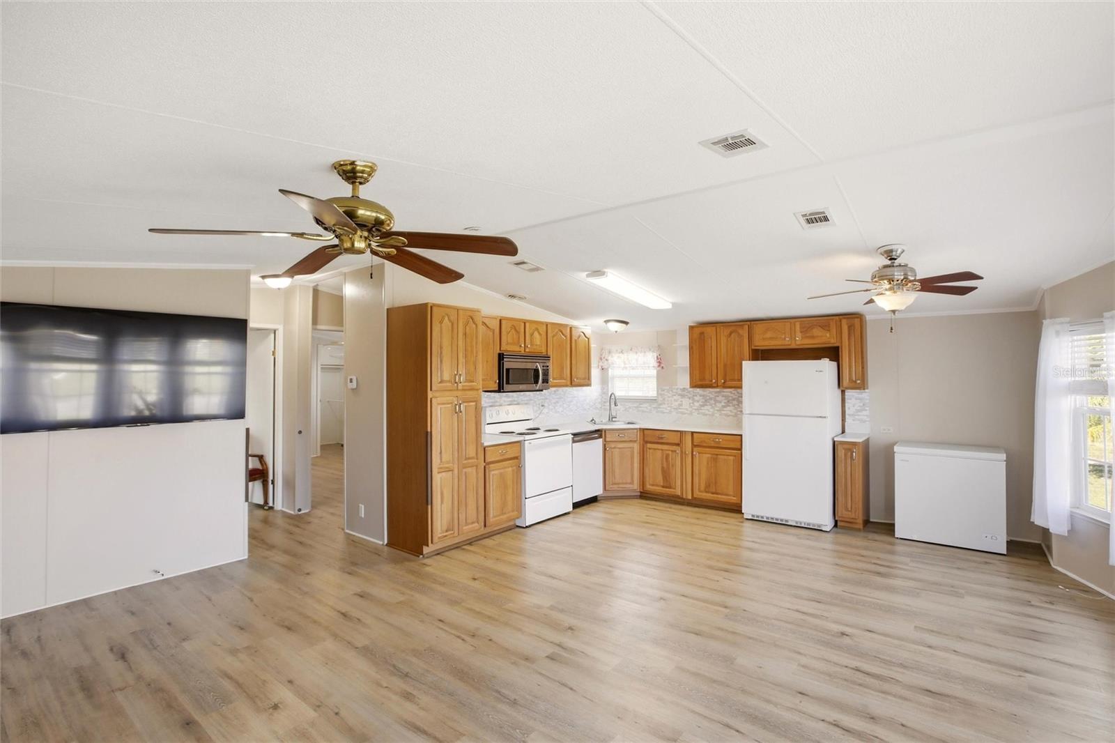 Residential in PUNTA GORDA 4