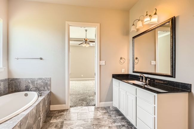 706 Shelby Pl, House other with 3 bedrooms, 3 bathrooms and null parking in Midlothian TX | Image 18