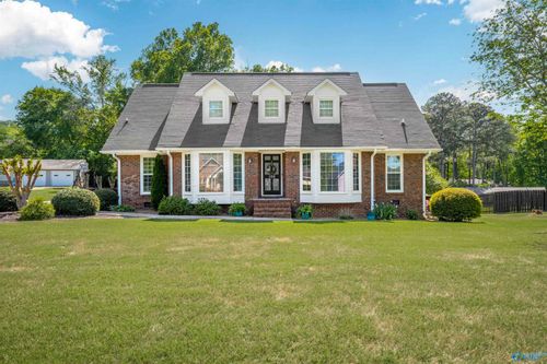 326 Mountain Lake Cir, Rainbow City, AL, 35906-8806 | Card Image