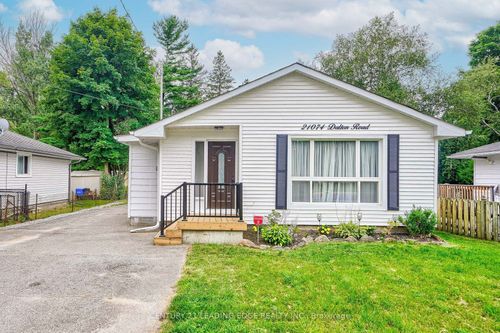 21074 Dalton Rd, Jacksons Point, ON, L0E1L0 | Card Image