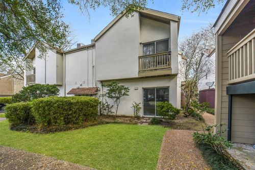 apt-591-2100 Tanglewilde St, Houston, TX, 77063-1266 | Card Image