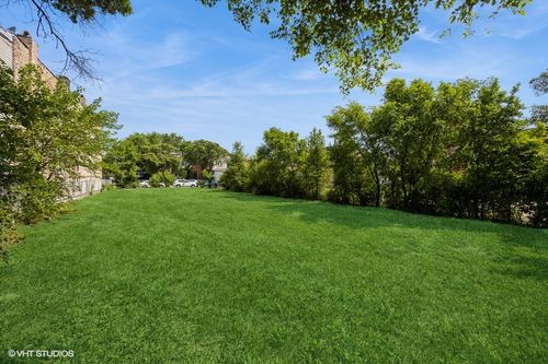 3849 W Washington Boulevard, Chicago, IL, 60624 | Card Image