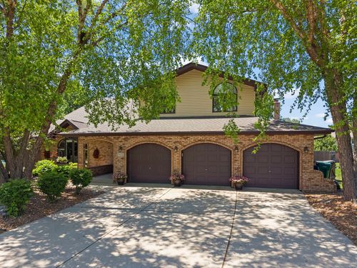 17652 Crestview Ct, Orland Park, IL, 60467-7531 | Card Image