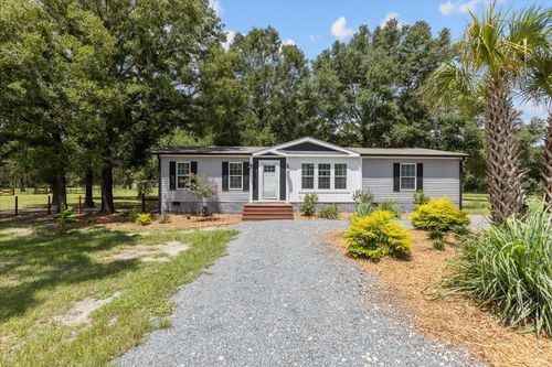 211 Ne 582nd Ave, Old Town, FL, 32680-5159 | Card Image