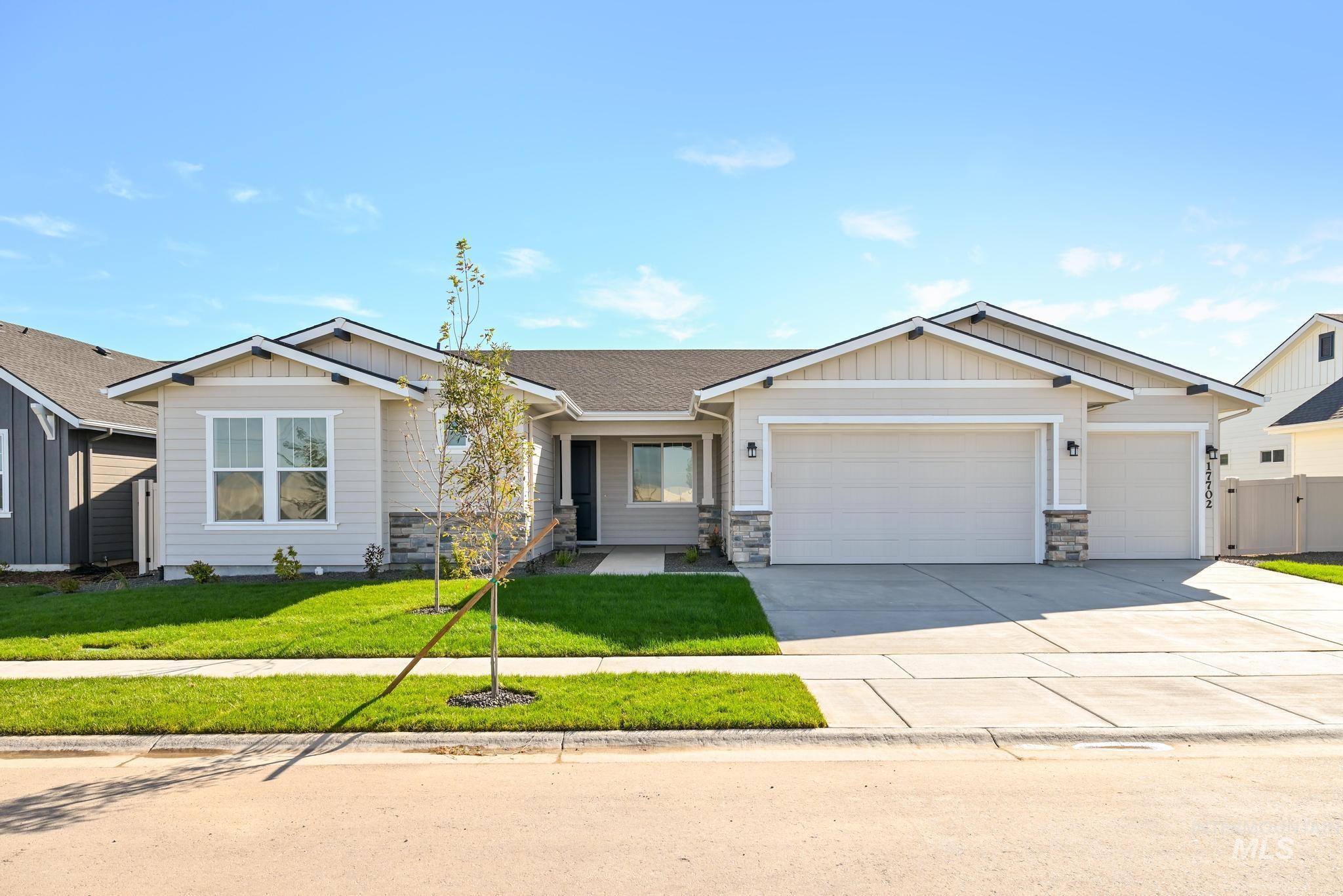 Peltzer Ave, Nampa, ID 83687