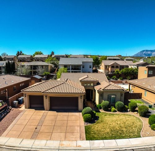 952 S Peachtree Dr, Toquerville, UT, 84774-5019 | Card Image