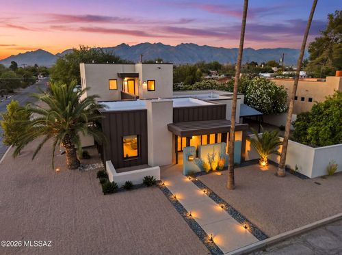 2901 E Adams Street, Tucson, AZ, 85716 | Card Image