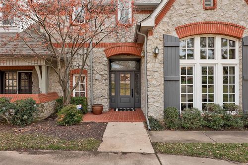 1916 Worthington Ln, Edmond, OK, 73013-6512 | Card Image