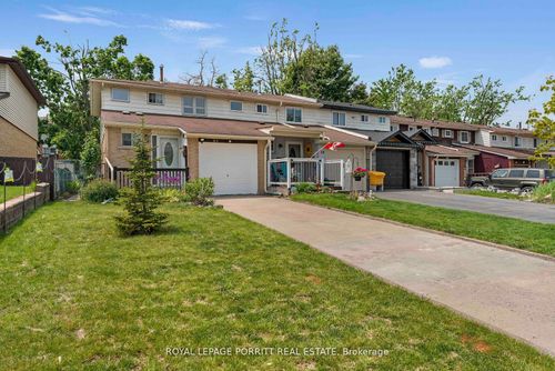 32 Chaucer Cres, Barrie, ON, L4N4T7 | Card Image