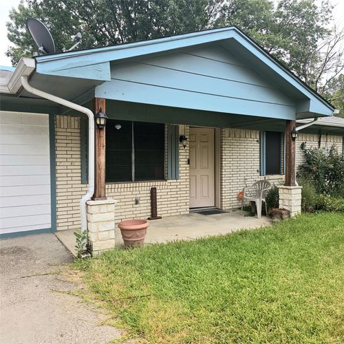 605 S Wilson St, Kaufman, TX, 75142-2523 | Card Image