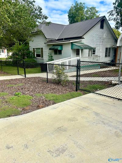 20 Dwight Avenue, House other with 3 bedrooms, 1 bathrooms and null parking in Gadsden AL | Image 3