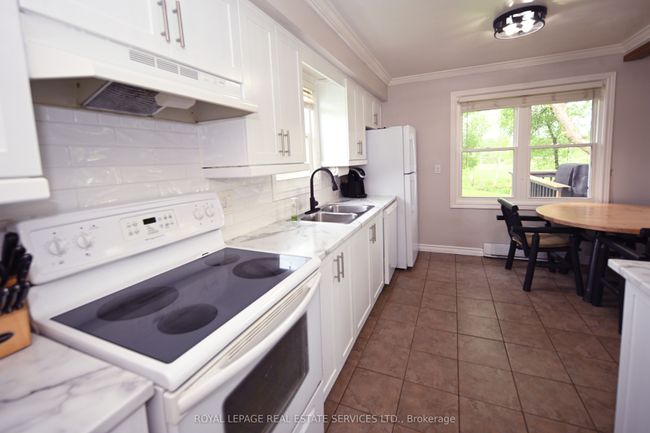 3000 Highway 654 Highway W, House other with 3 bedrooms, 2 bathrooms and 25 parking in Nipissing ON | Image 33