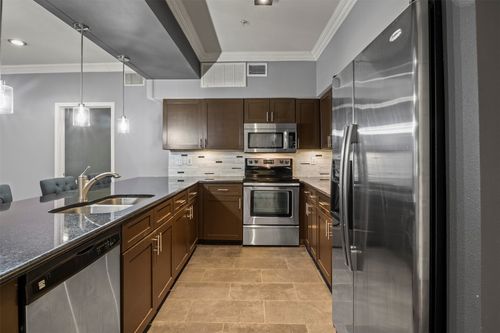 3104-3102 Kings Rd, Dallas, TX, 75219-1356 | Card Image