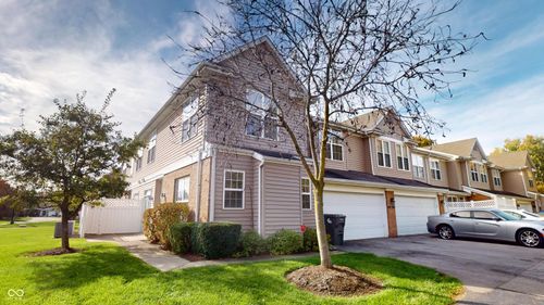 2304 Brightwell Pl, Indianapolis, IN, 46260-6609 | Card Image