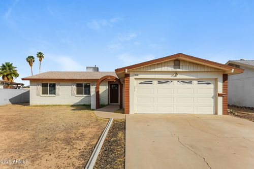 9048 N 37th Ave, Phoenix, AZ, 85051-3313 | Card Image