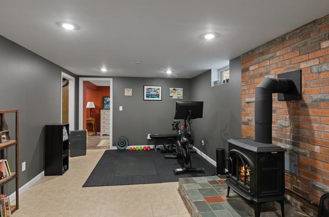 40 Hilltop Ct, House other with 2 bedrooms, 2 bathrooms and null parking in Colchester VT | Image 35