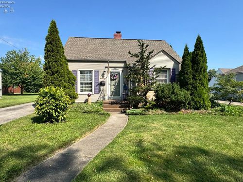 315 50th St, Sandusky, OH, 44870-4986 | Card Image